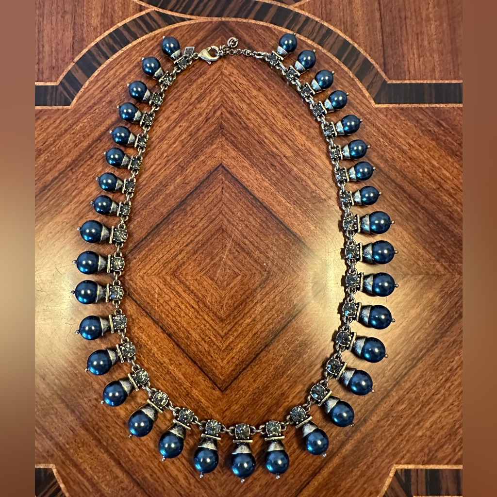 Banana Republic Necklace 24$